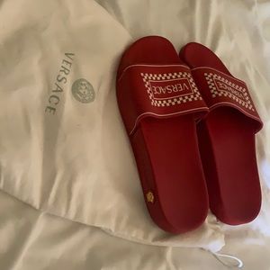 Versace slides